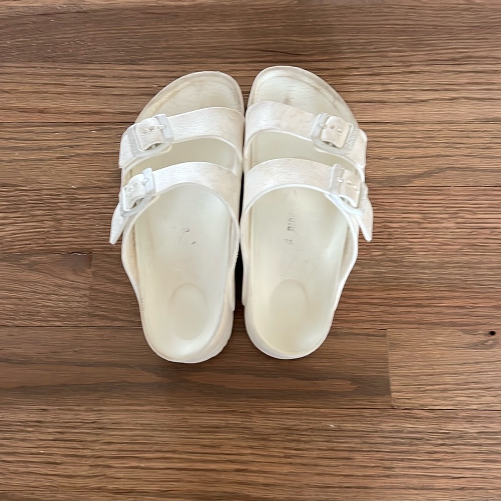 White women’s Birkenstock rubber water friendly size: 36